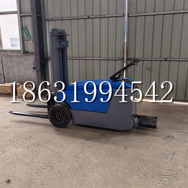 重庆市全电动叉车插腿式堆高车液压装卸车1.5吨升高小型站驾式铲车